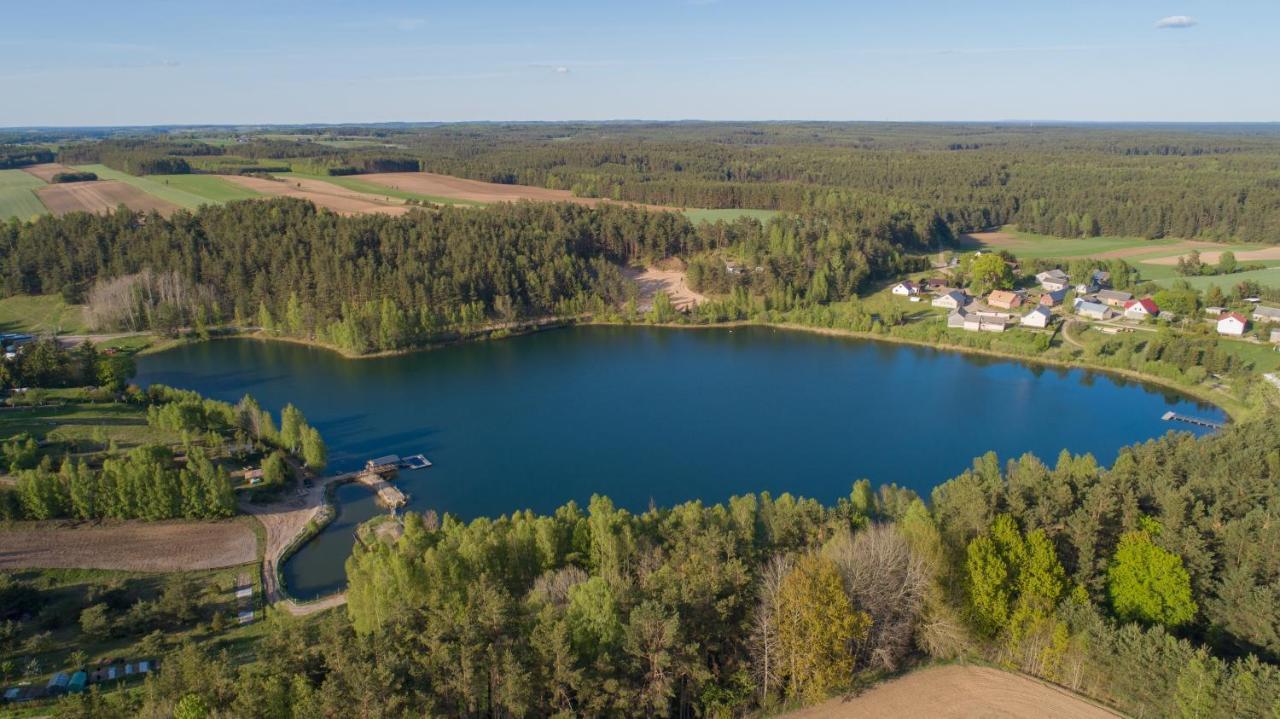 Gospodarstwo Agroturystyczne Nad Jeziorem Wsrod Lasow Lipnica  Luaran gambar